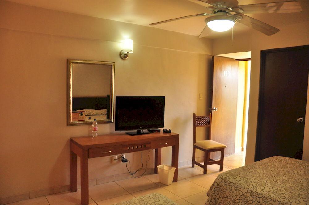 Hotel Virginia Oaxaca Εξωτερικό φωτογραφία
